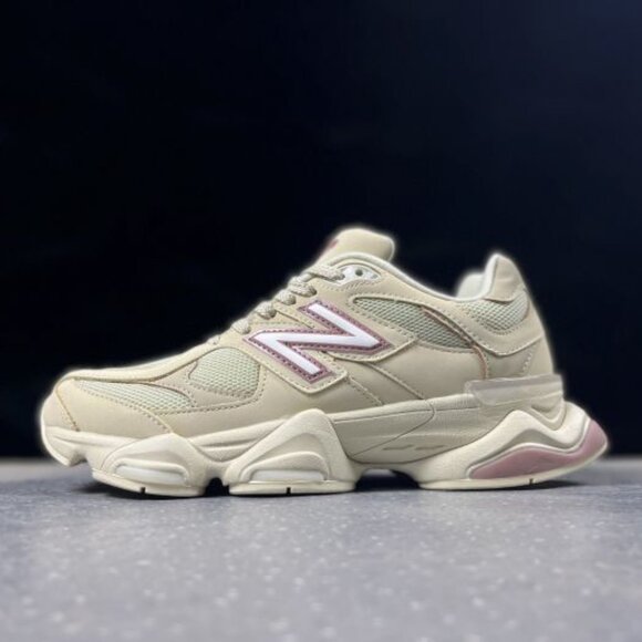 9060 Series New Balance Cream Sneakers - Picture 5 of 6